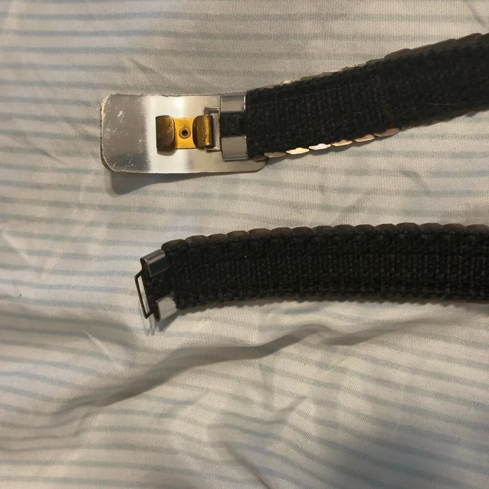 60's Vintage Stretchy Metal Belt with Flower on Buckle size S/M #festival
